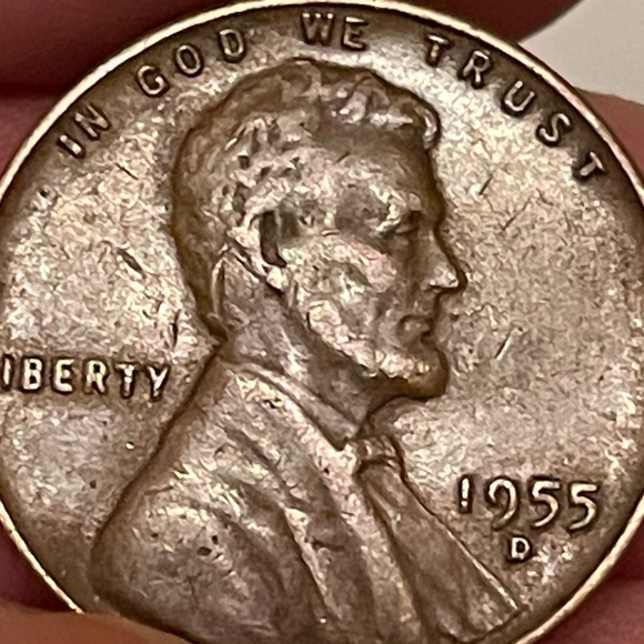 1955d error coin. Lincoln penny features a very unique error on reverse. Ddo/Ddr - Picture 2 of 10